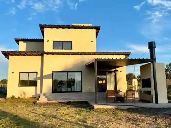 SANCHEZ MARSICO PROPIEDADES - CASA-CHALET